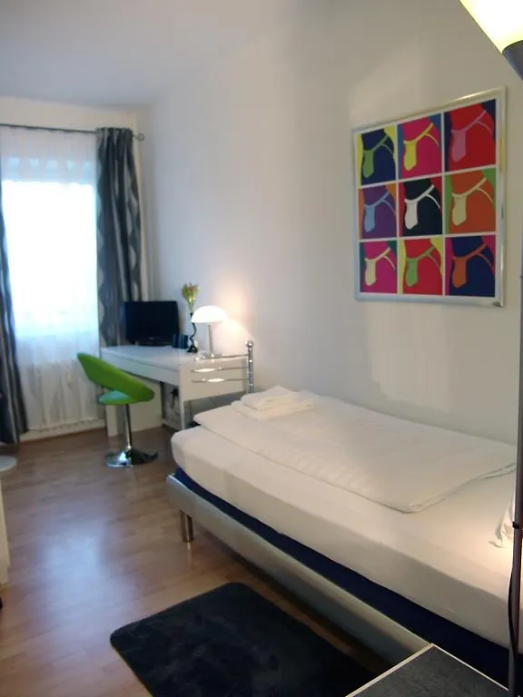 Guest house Bananas Hotel And Guesthouse Berlin Germany