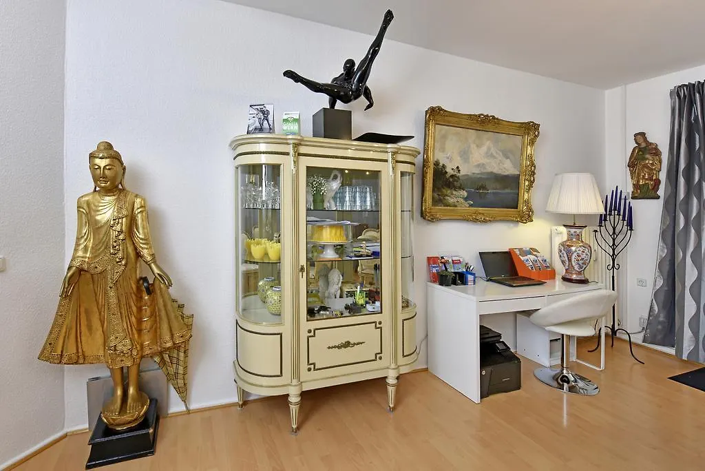 Bananas Hotel And Guesthouse Berlin Guest house